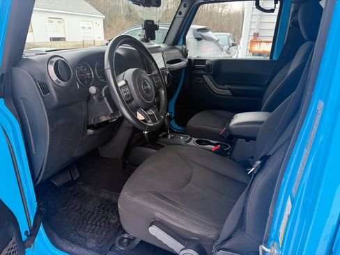 Used 2017 Jeep Wrangler Unlimited Sport w/ Quick Order Package 24S image 14