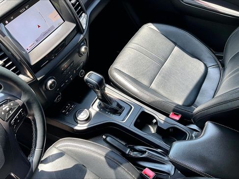 Used 2019 Ford Ranger Lariat w/ Equipment Group 501A Mid AWD/4WD image 14
