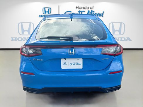 Certified 2024 Honda Civic Sport image 6