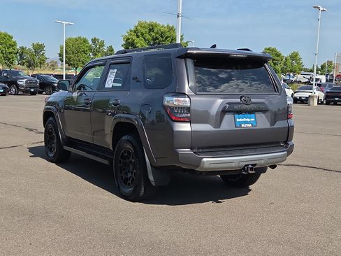 Used 2021 Toyota 4Runner TRD Off-Road AWD/4WD image 12