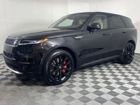 New 2025 Land Rover Range Rover Sport Dynamic SE image 1