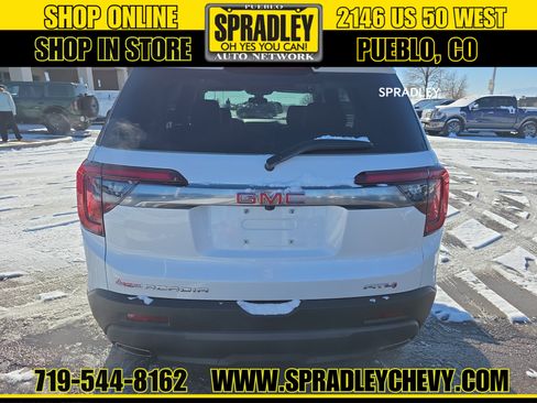Used 2023 GMC Acadia AT4 w/ Technology Package image 4
