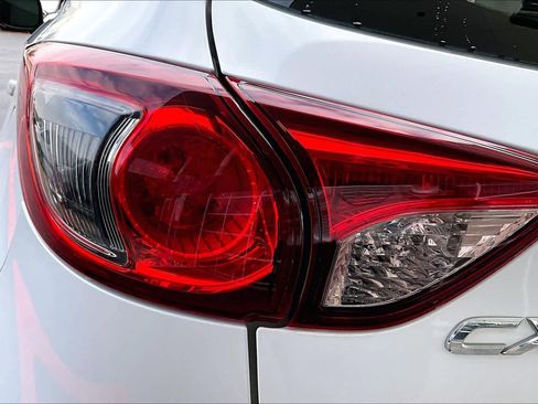 Used 2016 MAZDA CX-5 Sport image 28