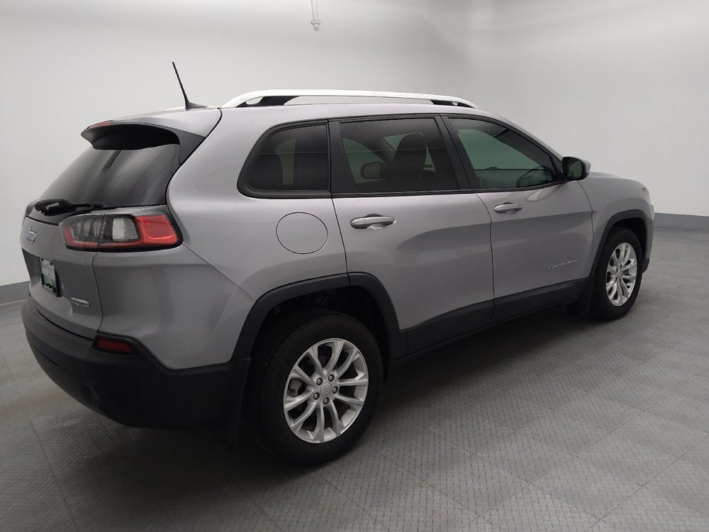 Used 2020 Jeep Cherokee Latitude FWD image 10