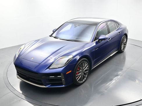 Used 2025 Porsche Panamera Turbo image 36
