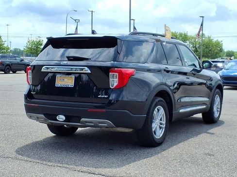 Certified 2023 Ford Explorer XLT w/ Equipment Group 202A AWD/4WD image 6