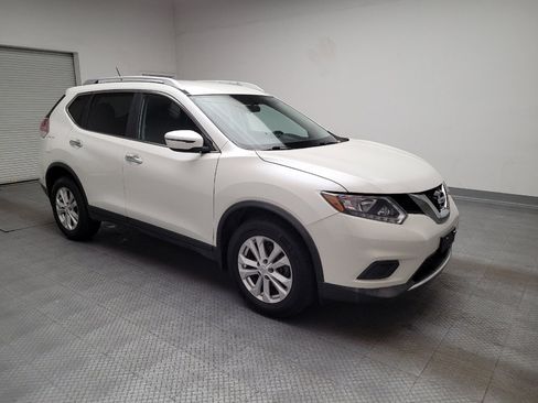 Used 2016 Nissan Rogue SV image 11