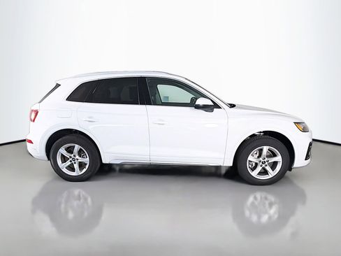 Used 2023 Audi Q5 2.0T Premium w/ Convenience Package AWD/4WD image 8