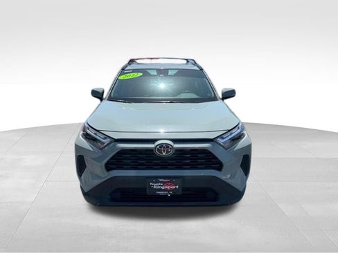 Used 2022 Toyota RAV4 XLE w/ Convenience Package AWD/4WD image 11