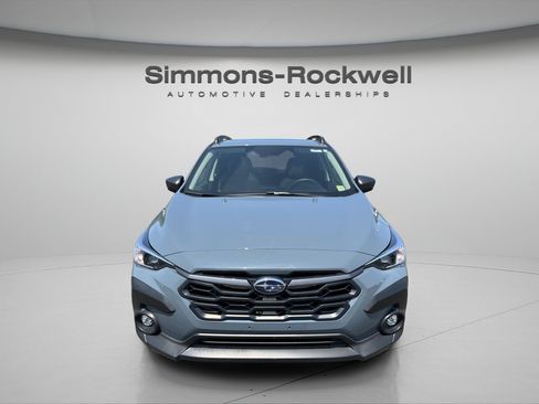 Used 2024 Subaru Crosstrek 2.0i Premium AWD/4WD image 9