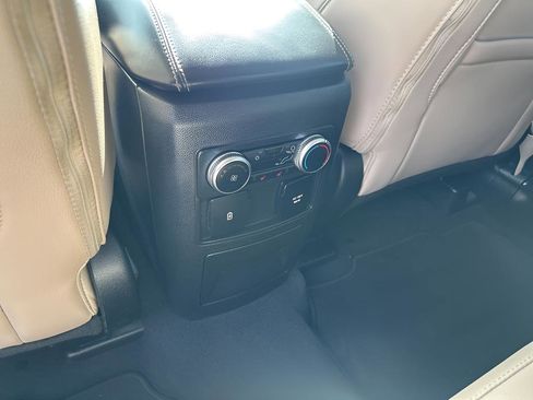 Used 2022 Ford Explorer Limited w/ Hybrid Equipment Group 310A image 21