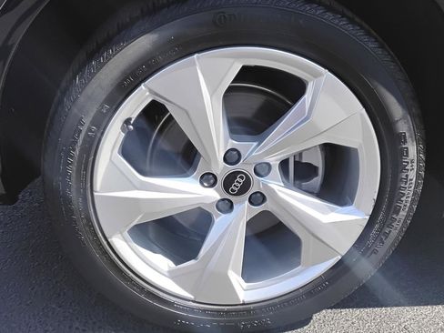 Certified 2023 Audi Q5 2.0T Premium Plus w/ Premium Plus Package image 11