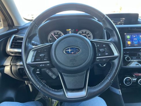 Used 2022 Subaru Forester Premium image 20