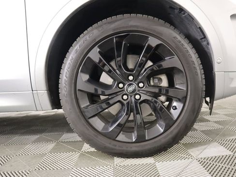 Certified 2024 Land Rover Discovery Sport S image 34