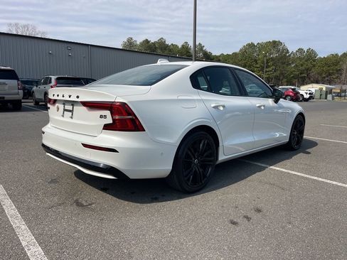 Used 2024 Volvo S60 B5 Plus FWD image 5