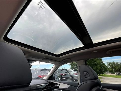 New 2025 Acura MDX SH-AWD image 25