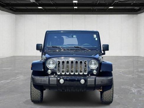 Used 2016 Jeep Wrangler Unlimited Sahara AWD/4WD image 2