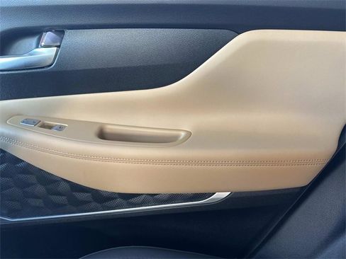Used 2021 Hyundai Santa Fe Calligraphy image 15