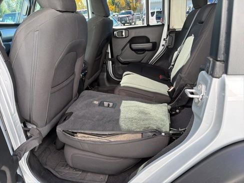 Used 2023 Jeep Wrangler Unlimited Sport image 30