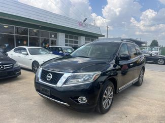 Used 2015 Nissan Pathfinder SL w/ SL Tech Package image 1