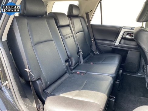 Used 2022 Toyota 4Runner Limited image 11