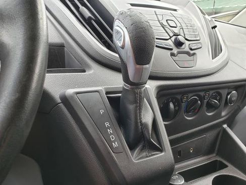Used 2016 Ford Transit 150 130 Low Roof RWD image 21