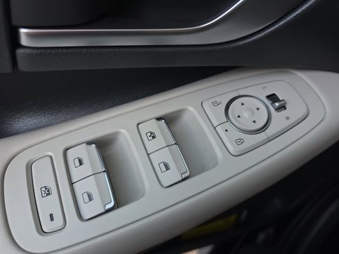 Used 2023 Hyundai Sonata SE image 23