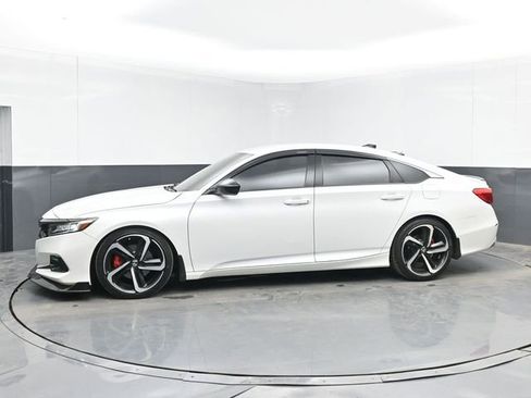 Used 2021 Honda Accord Sport image 6