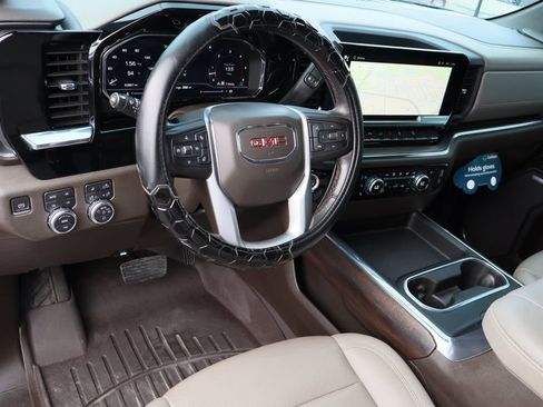 Certified 2024 GMC Sierra 2500 SLT w/ SLT Premium Package AWD/4WD image 12