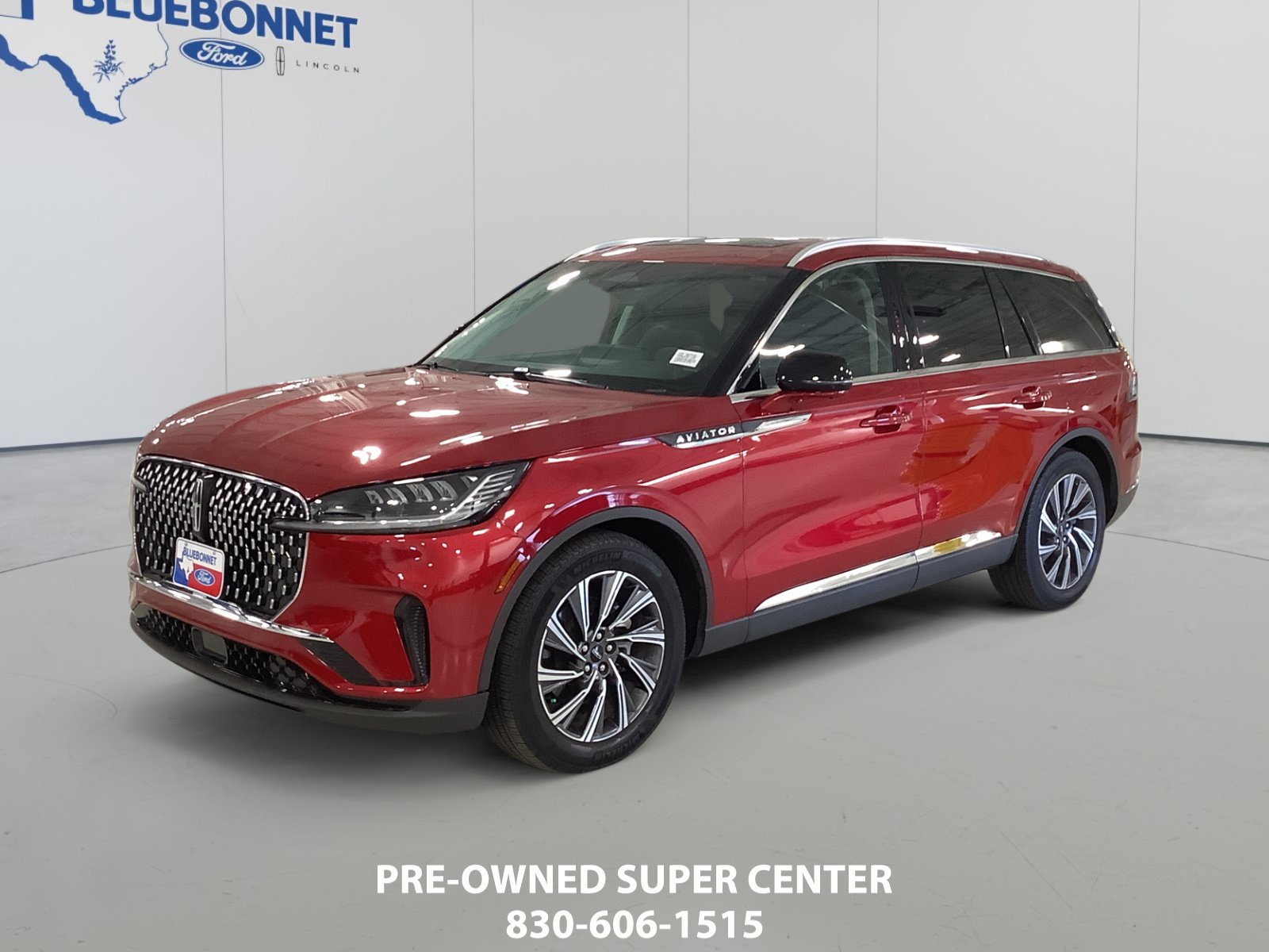 Certified 2025 Lincoln Aviator 2WD image 1
