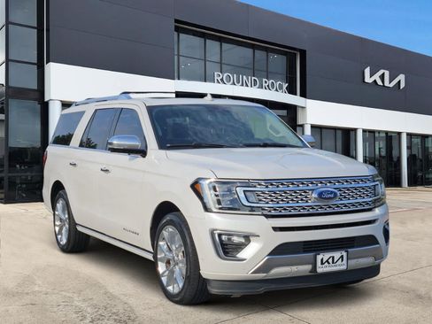 Used 2019 Ford Expedition Max Platinum RWD image 3