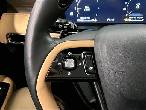 Used 2022 Lincoln Corsair Reserve w/ Luxury Package image 24