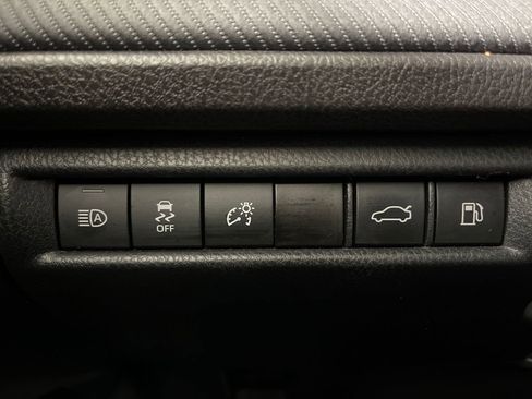 Certified 2025 Toyota Camry SE FWD image 28