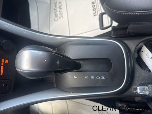 Used 2020 Chevrolet Trax LT w/ LT Convenience Package image 13