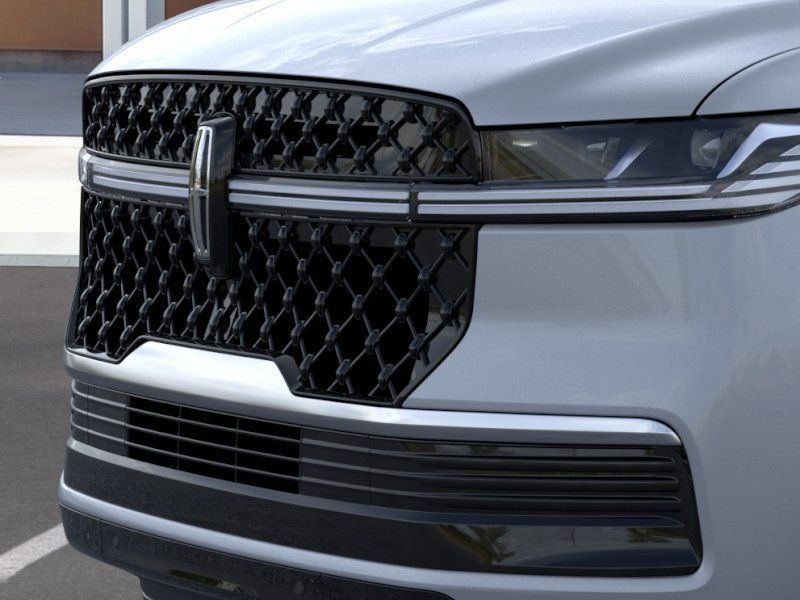 New 2026 Lincoln Navigator Reserve w/ Jet Appearance Package AWD/4WD image 43