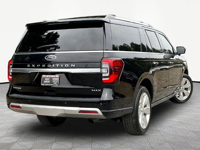 Used 2024 Ford Expedition Max Platinum RWD image 5