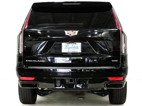 Used 2023 Cadillac Escalade Sport AWD/4WD image 7