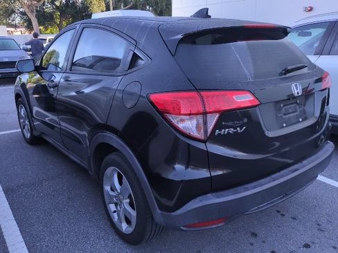 Used 2016 Honda HR-V LX image 4