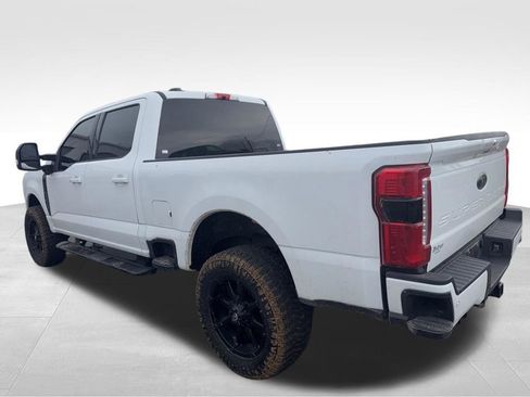 Used 2025 Ford F250 XLT w/ Black Appearance Package AWD/4WD image 27
