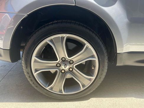 Used 2011 Land Rover Range Rover Sport Supercharged AWD/4WD image 19