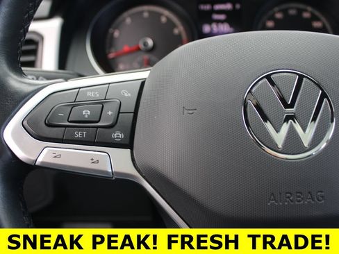 Used 2020 Volkswagen Atlas Cross Sport SEL AWD/4WD image 13