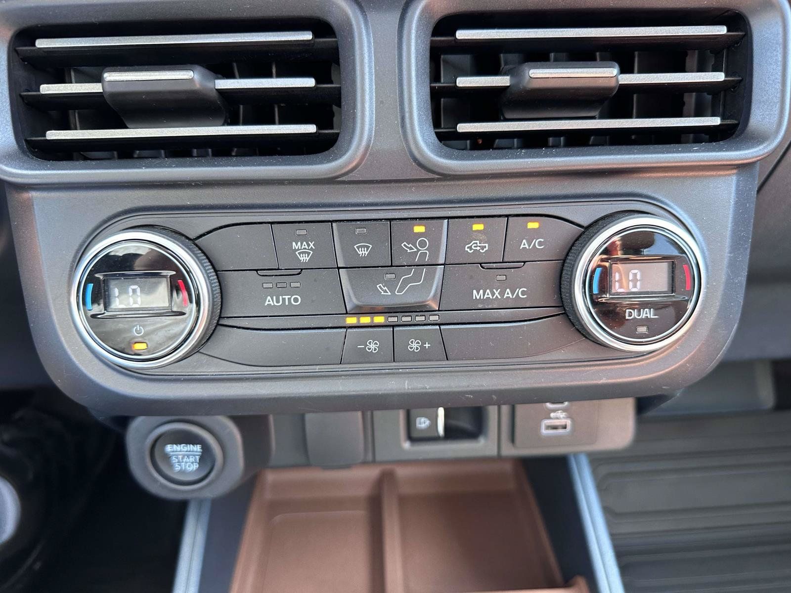 Used 2022 Ford Maverick Lariat FWD image 24