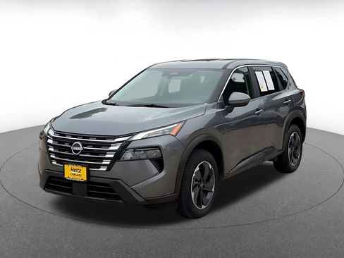 Used 2025 Nissan Rogue SV AWD/4WD image 7