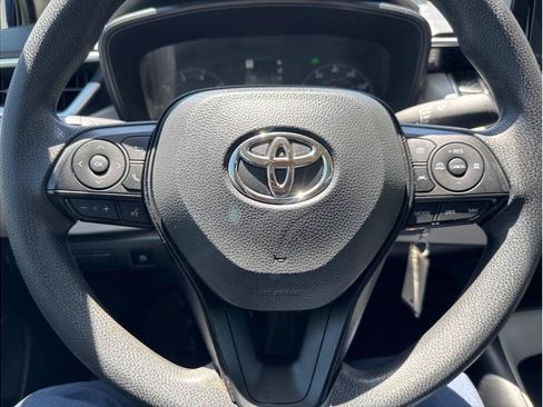 Used 2025 Toyota Corolla SE FWD image 22