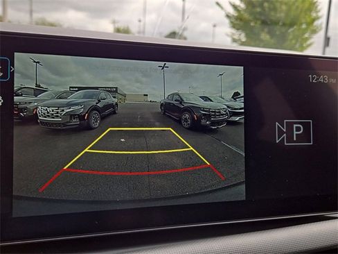 New 2025 Hyundai Santa Cruz SEL image 13