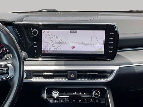 Used 2022 Kia K5 GT-Line w/ GT-Line FWD Premium Package image 7