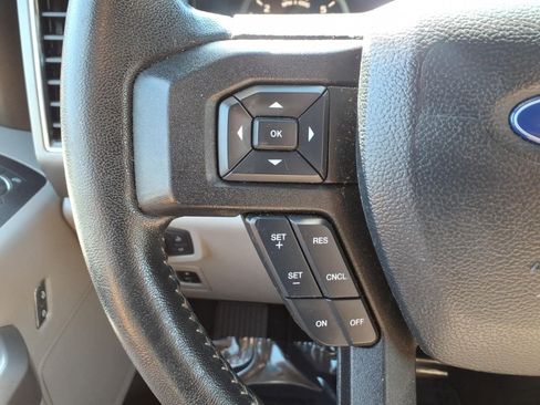Used 2019 Ford F150 XLT w/ Equipment Group 302A Luxury AWD/4WD image 14