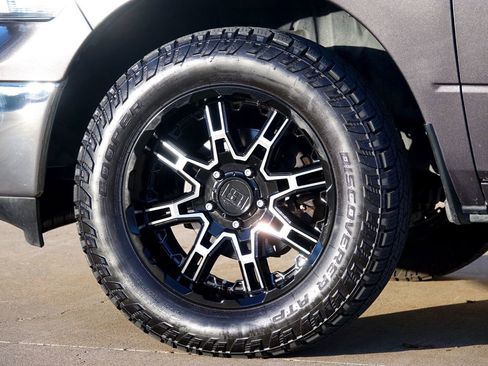 Used 2018 RAM 1500 Big Horn image 25