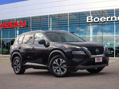 Used 2022 Nissan Rogue SV w/ SV Premium Package image 1
