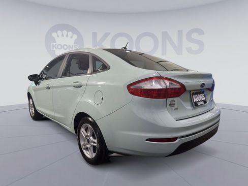 Used 2017 Ford Fiesta SE FWD image 4